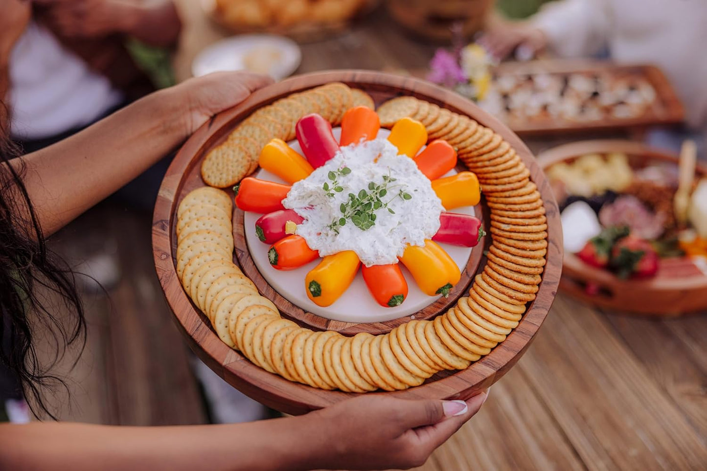 Isla Serving Platter with Marble Cheeseboard Insert, Acacia Wood Charcuterie Board Set, round Serving Chopping Tray, (Acacia Wood with Marble)